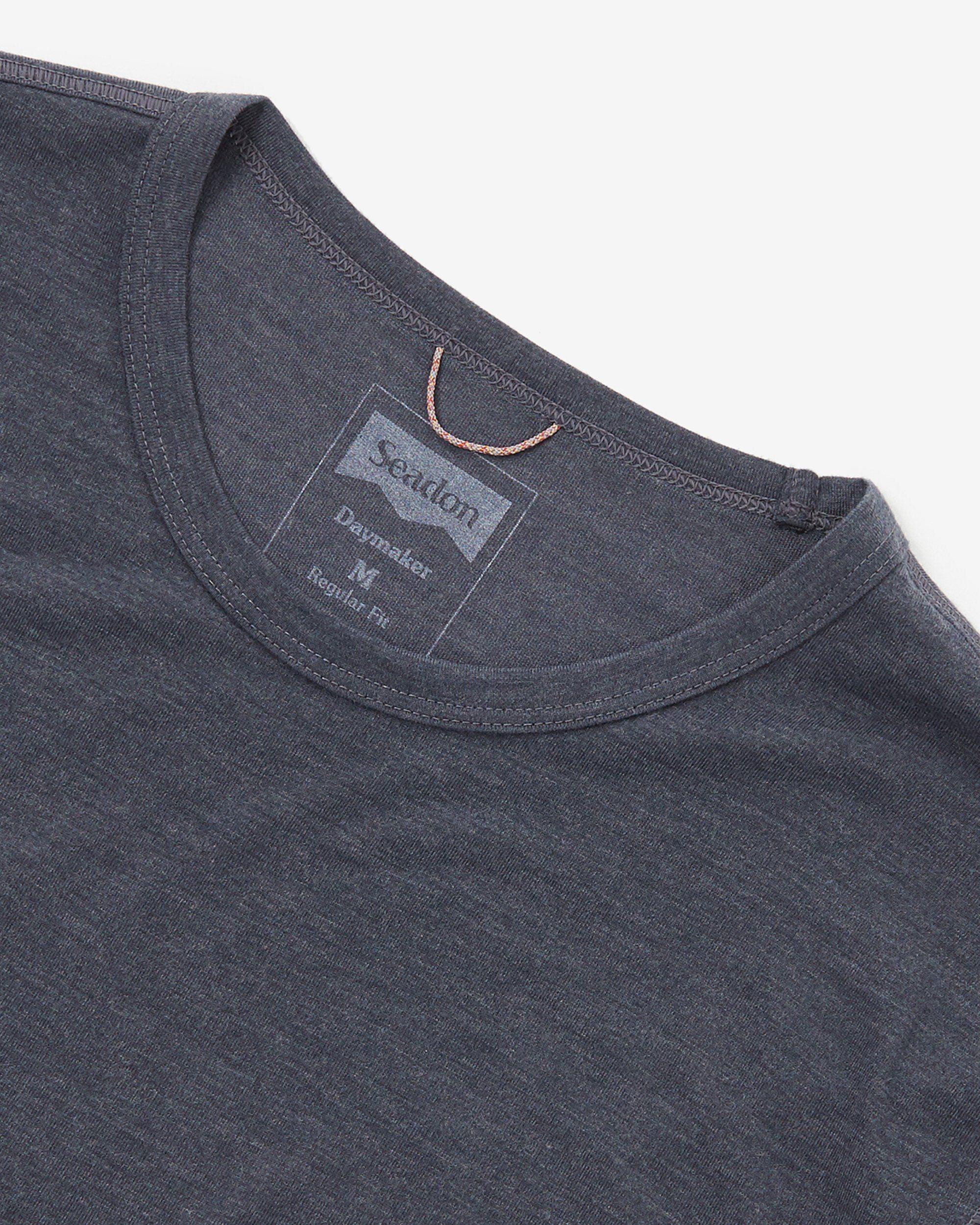 M's Daymaker Tee Short Sleeve Seadon Activewear Outdoor Travel Shirts