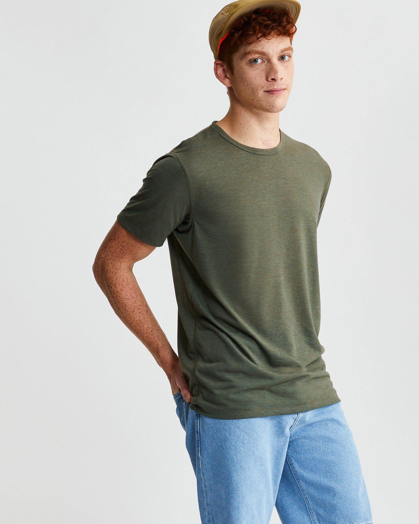 M's Daymaker Tee Short Sleeve Seadon Activewear Outdoor Travel Shirts