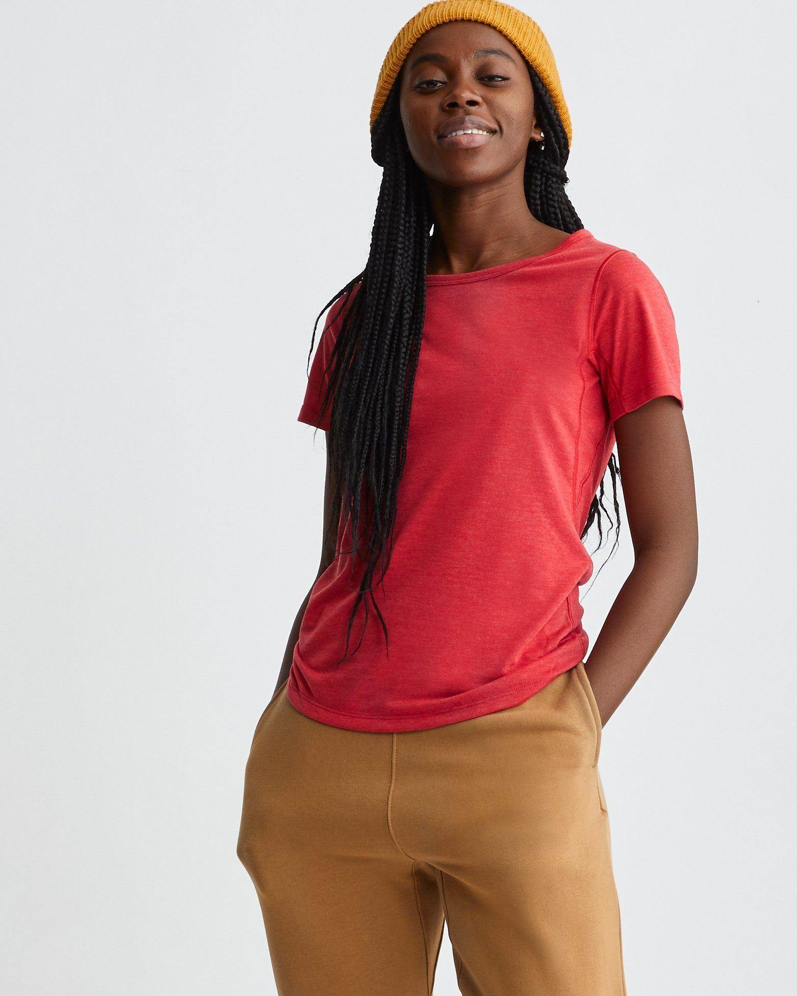 W's Daymaker Tee.
